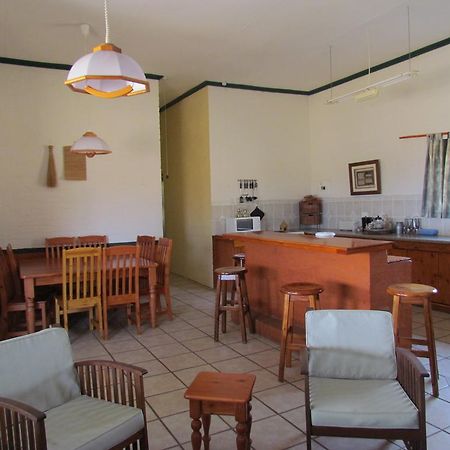 Вилла Pumula Guest Farm Фурисбург Экстерьер фото