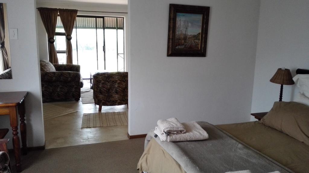 Вилла Pumula Guest Farm Фурисбург Экстерьер фото