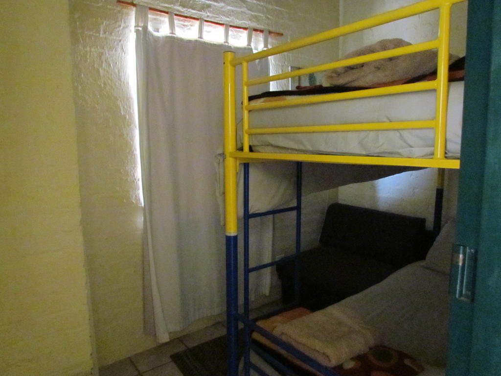 Вилла Pumula Guest Farm Фурисбург Экстерьер фото