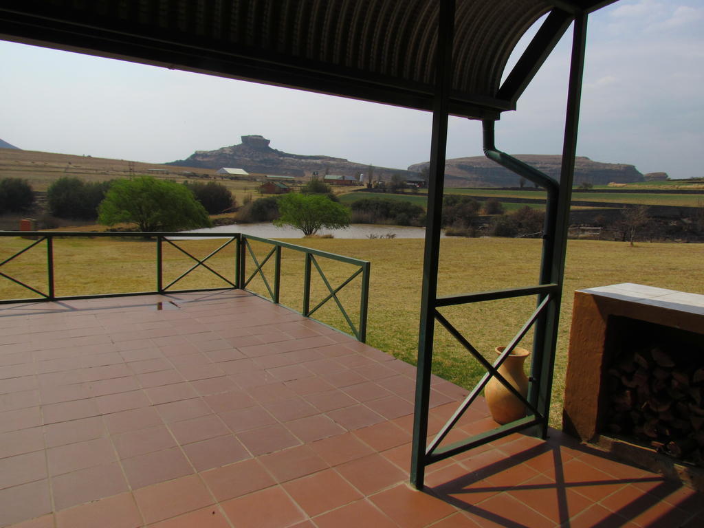 Вилла Pumula Guest Farm Фурисбург Экстерьер фото